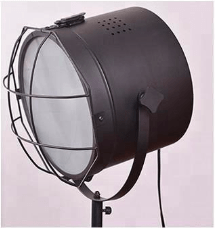 Searchlight Lamp - Leonard & Hazel™