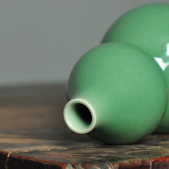 Celadon Mini Gourd Tea Table Ornament Vase Fu Lu Charm Ha