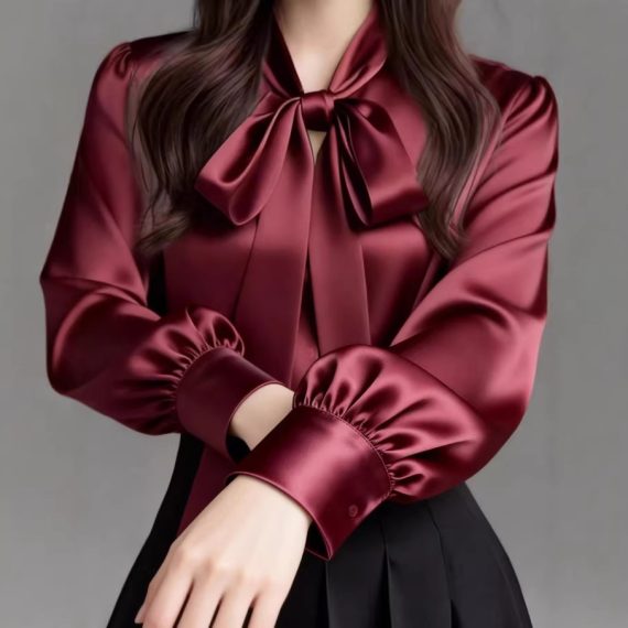 Sophisticated Early Spring Light-Luxury Satin Shirt