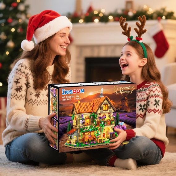 Lavender Manor House Building Set with Lights, Pcs Lavend