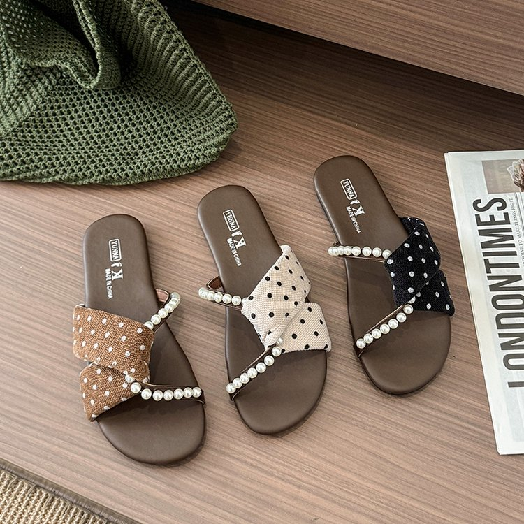Arrival Flat Slippers - Leonard & Hazel