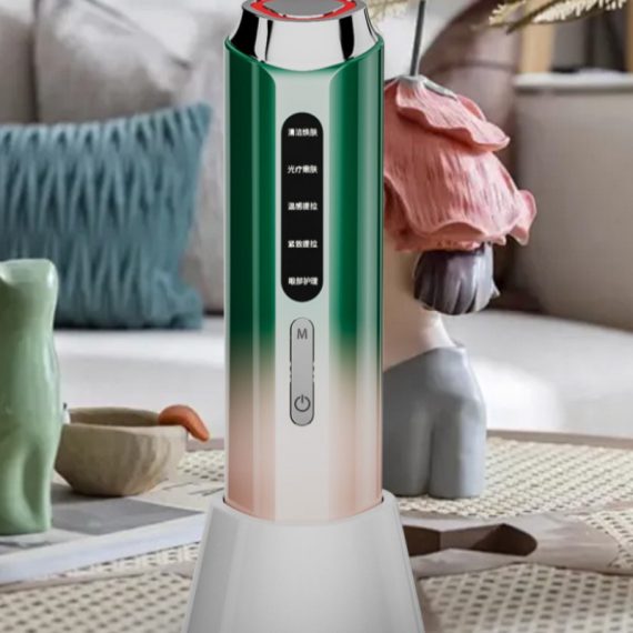 Electronic Beauty Device on the Face
